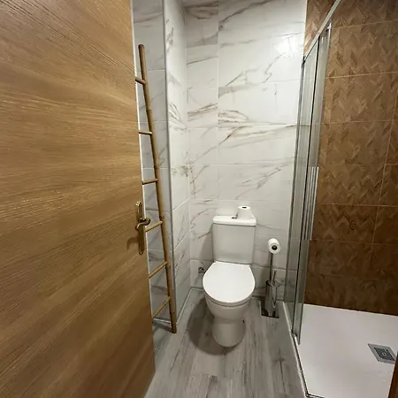 Monica Хостел *