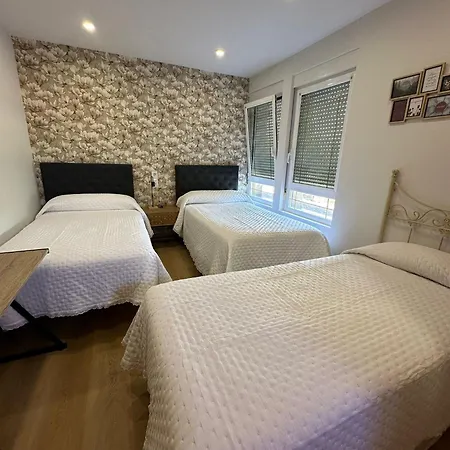 Monica Сильеруэло-де-Бесана