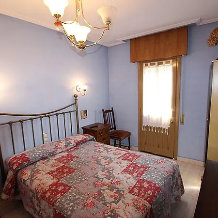 Auberge de jeunesse Monica Cilleruelo de Bezana